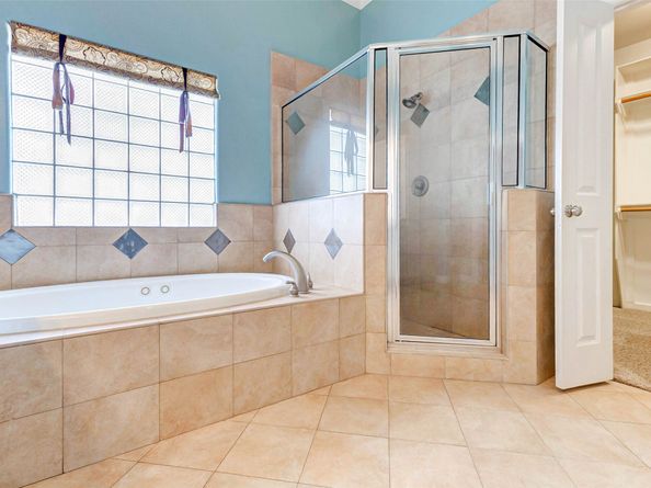 661 Hartman Street, Houston TX 77007