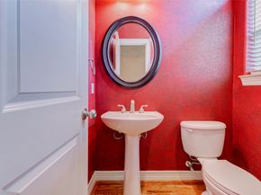 661 Hartman Street, Houston TX 77007