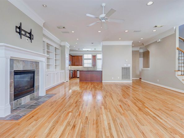 661 Hartman Street, Houston TX 77007