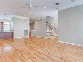 661 Hartman Street, Houston TX 77007