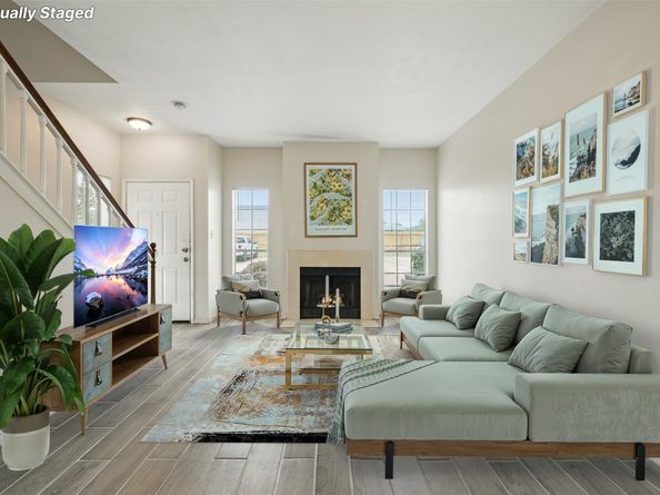2626 Holly Hall Street 1102, Houston TX 77054