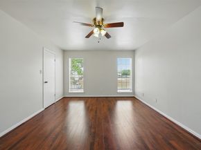 2626 Holly Hall Street 1102, Houston TX 77054