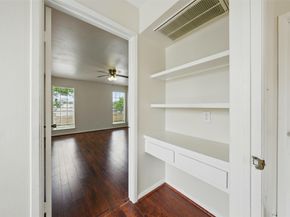 2626 Holly Hall Street 1102, Houston TX 77054