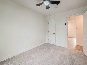 9226 Everglade Drive, Houston TX 77078