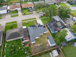 1127 Roper Street, Houston TX 77034