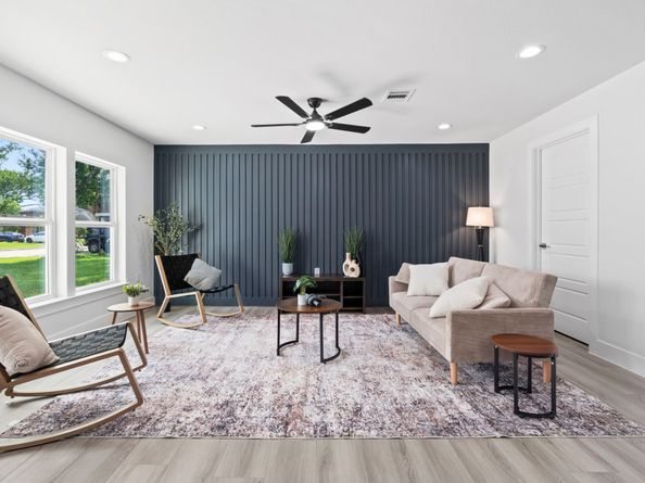 1127 Roper Street, Houston TX 77034