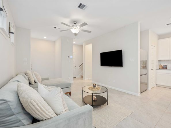 1512 Parkland Oak Drive, Houston TX 77084