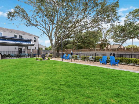 1512 Parkland Oak Drive, Houston TX 77084
