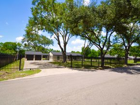 7133 Evans Street, Houston TX 77061