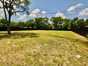 7133 Evans Street, Houston TX 77061