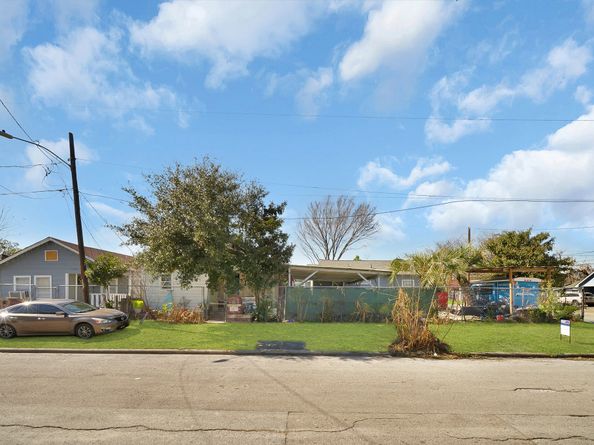 4811 Terry Street, Houston TX 77009