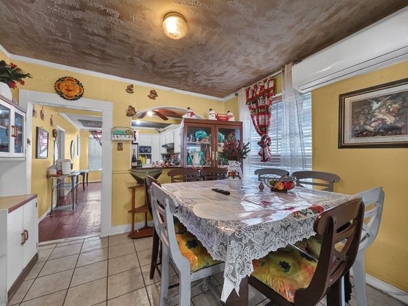4811 Terry Street, Houston TX 77009