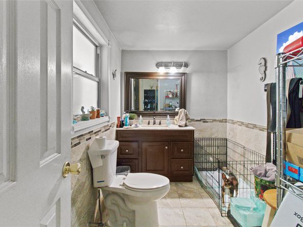 5702 Wood Creek Way, Houston TX 77017