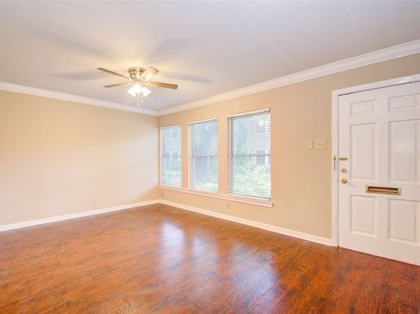 4020 Blue Bonnet Boulevard E, Houston TX 77025