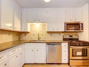 4020 Blue Bonnet Boulevard E, Houston TX 77025