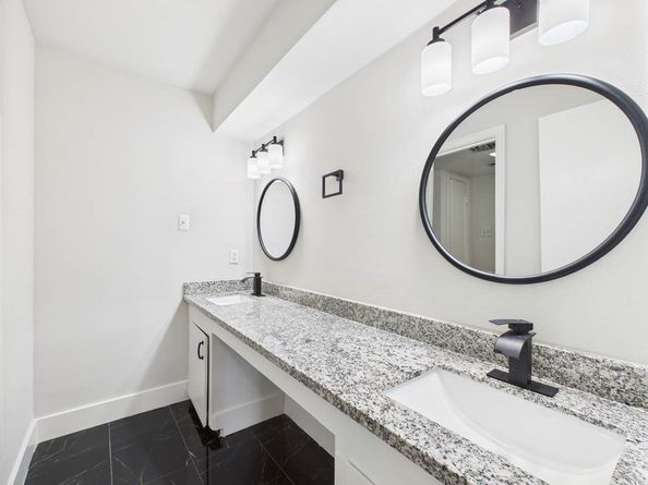 5814 Fontenelle Drive, Houston TX 77035
