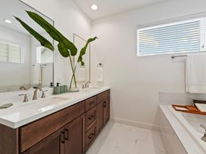 4850 Pinemont Drive, Houston TX 77092