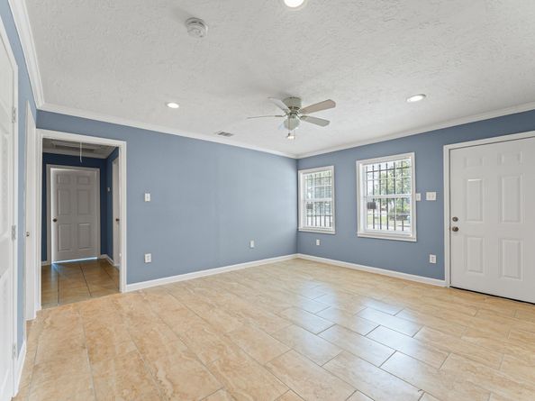 5035 Andrea Street, Houston TX 77021