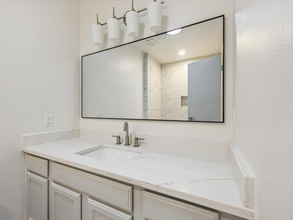 701 Rosedale Street D, Houston TX 77006