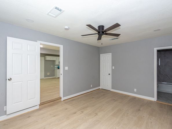 2114 Linden Creek Lane, Houston TX 77017