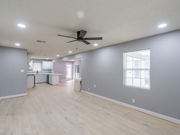 2114 Linden Creek Lane, Houston TX 77017