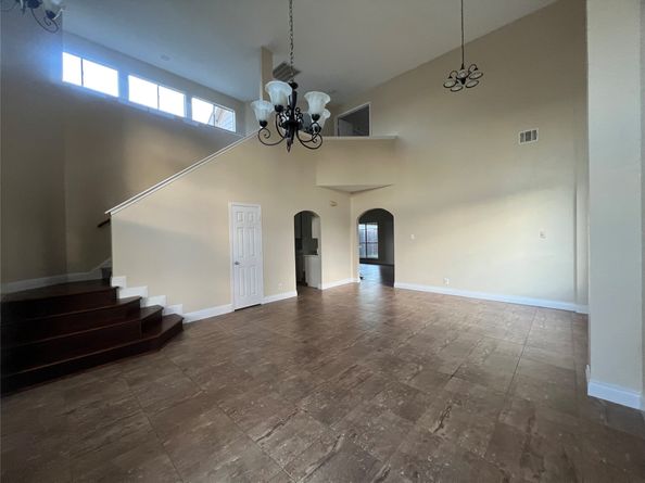 13102 Labelle Lane, Houston TX 77015