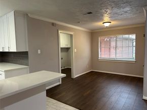 11610 Cypresswood Drive, Houston TX 77070