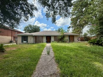 5118 Lawn Arbor Drive