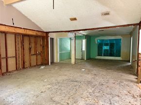 5118 Lawn Arbor Drive, Houston TX 77066