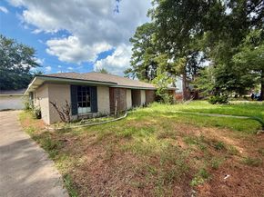 5118 Lawn Arbor Drive, Houston TX 77066