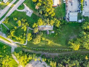 16019 Old Humble Road, Houston TX 77396