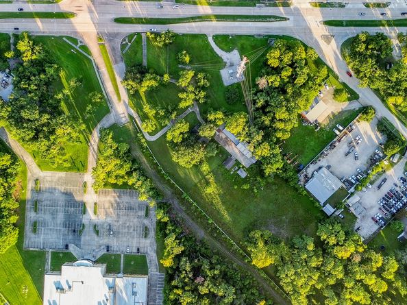 16019 Old Humble Road, Houston TX 77396