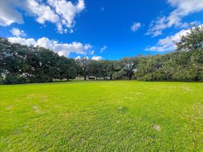 14939 Cullen Boulevard, Houston TX 77047