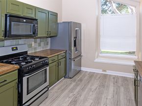 459 Lost Rock Drive, Houston TX 77598