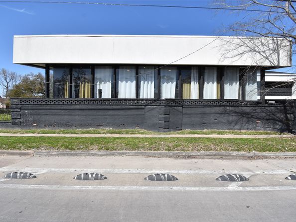 4802 Elser Street, Houston TX 77009