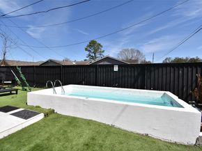 4802 Elser Street, Houston TX 77009