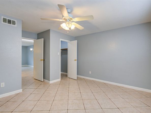 12955 Woodforest Boulevard 37, Houston TX 77015