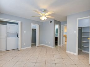 12955 Woodforest Boulevard 37, Houston TX 77015