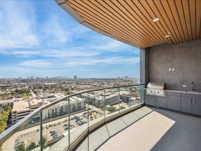 1711 Allen Parkway 1805, Houston TX 77019