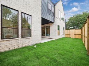 122 E 4th Street, Houston TX 77007