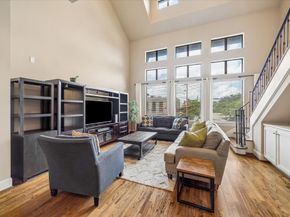 2848 Leeland Street, Houston TX 77003