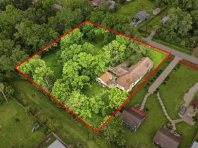 9318 Klondike Street, Houston TX 77075