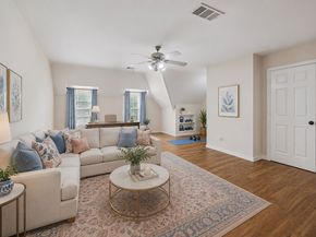 6845 Staffordshire Boulevard, Houston TX 77030