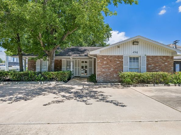 4742 W Alabama Street 1, Houston TX 77027