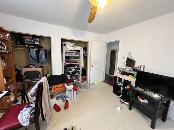 2602 East Crosstimbers Street, Houston TX 77093