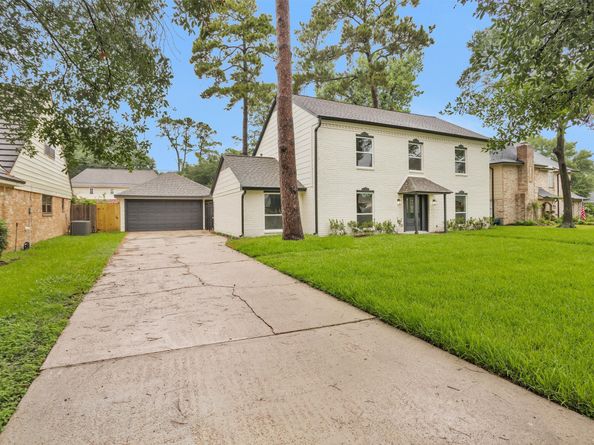 5306 Green Springs Drive, Houston TX 77066