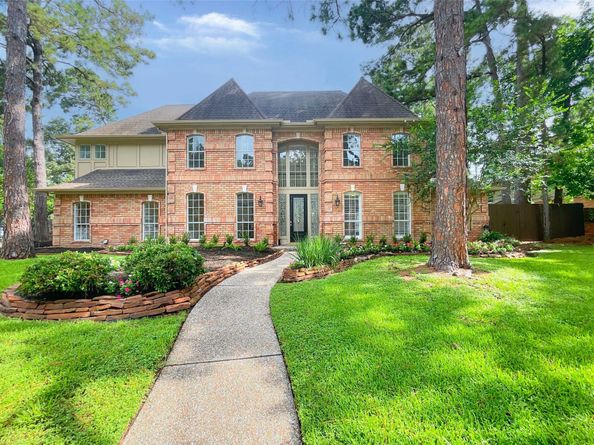 1810 Seven Maples Drive, Houston TX 77345
