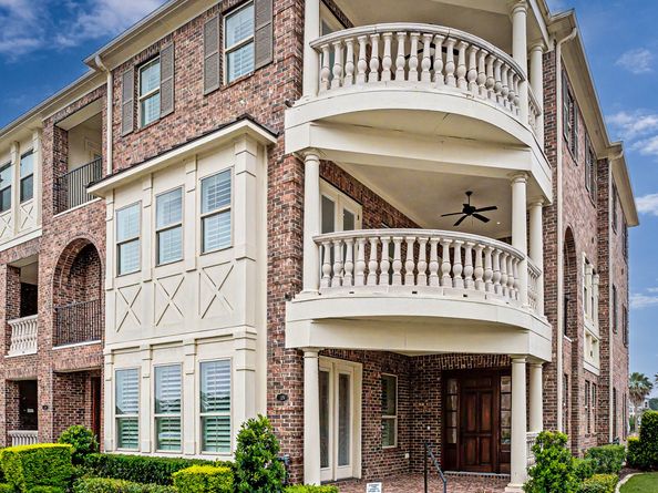 119 Grace Point Drive, Sugar Land TX 77498
