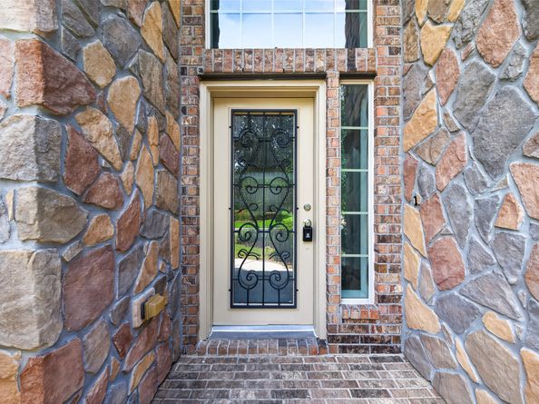 50 Vershire Circle, Magnolia TX 77354