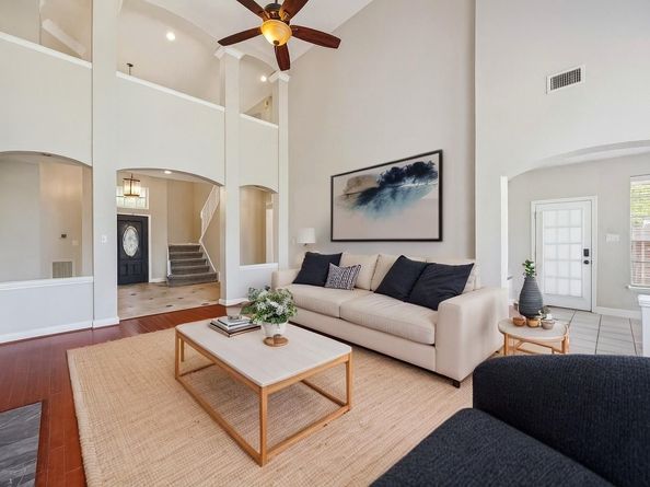 103 Chatsworth Circle, Sugar Land TX 77479